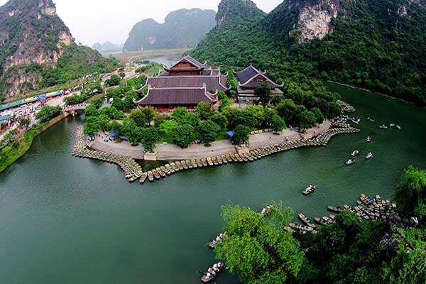 Attractions-of-Ninh-Binh