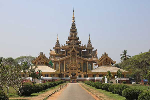 Kanbawzathadi-Palace