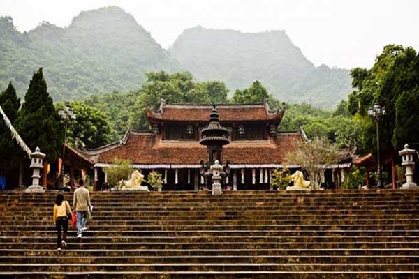 biking places around Hanoi