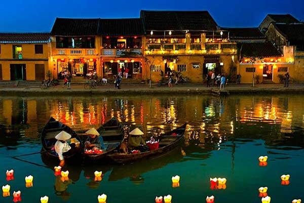 Motorbike Driving Places In The Central Of Vietnam