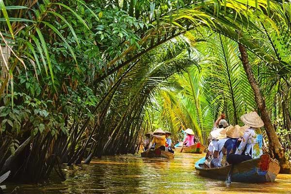 weekend holidays near saigon